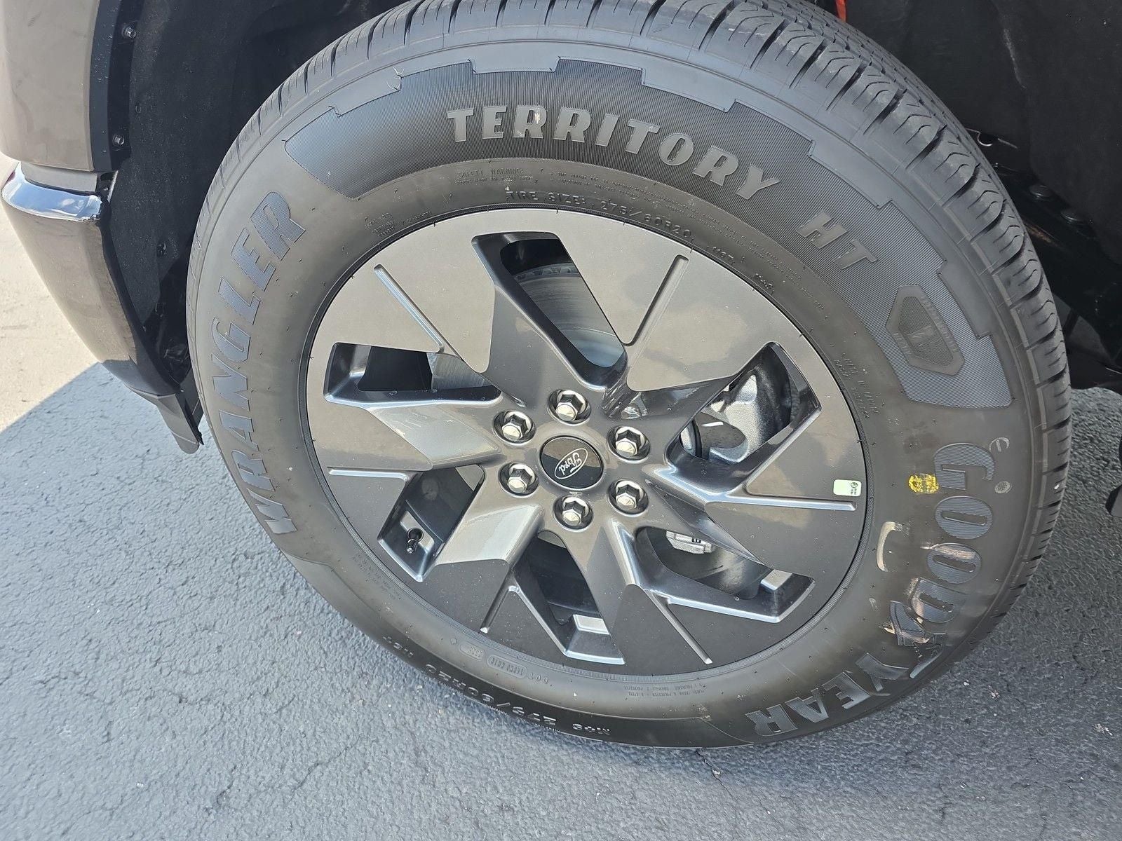 2025 Ford F-150 Lightning Flash™