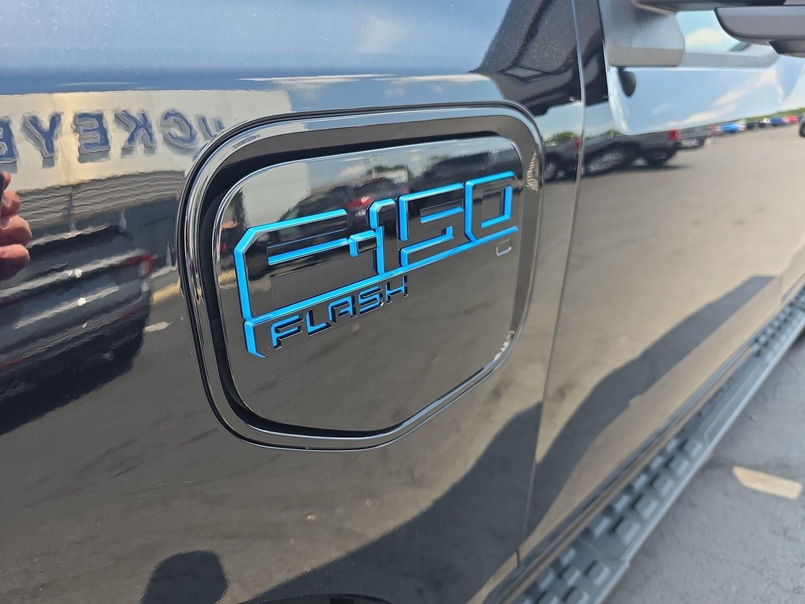 2025 Ford F-150 Lightning Flash™