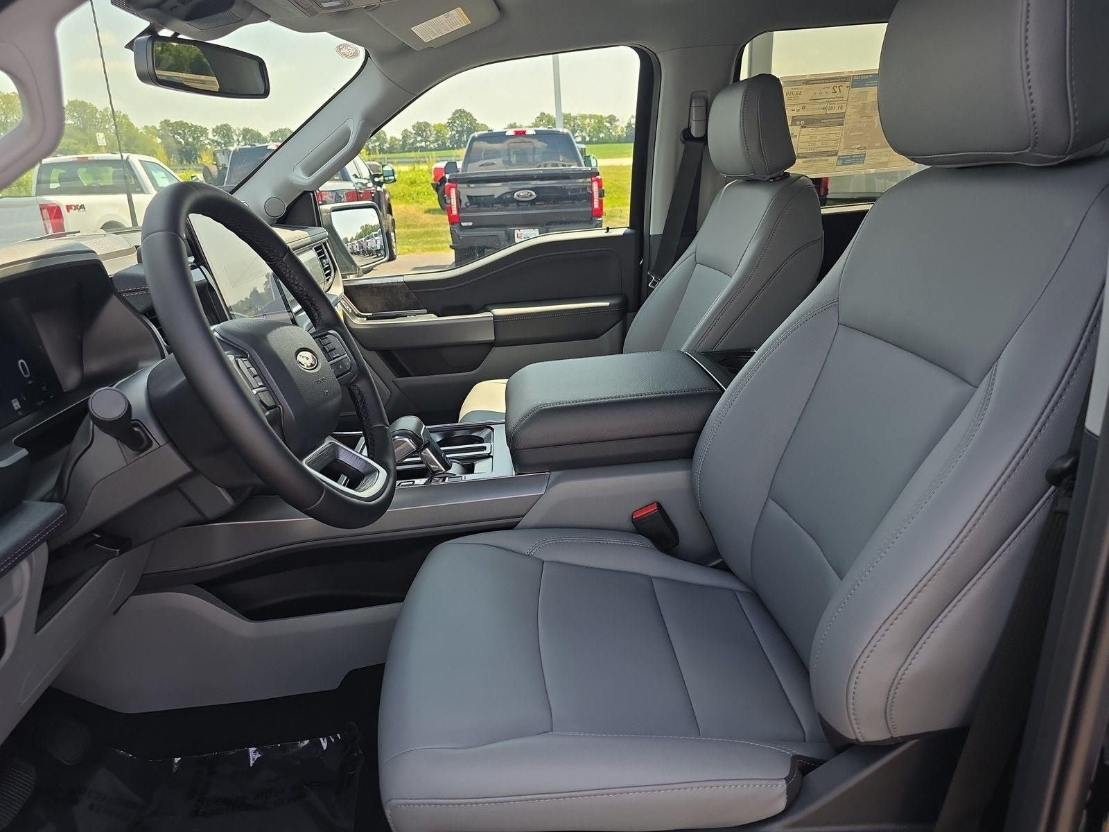 2025 Ford F-150 Lightning Flash™