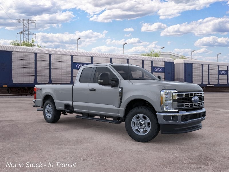 2026 Ford Super Duty F-350® XLT