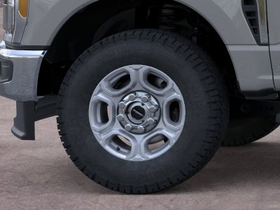 2026 Ford Super Duty F-350® XLT