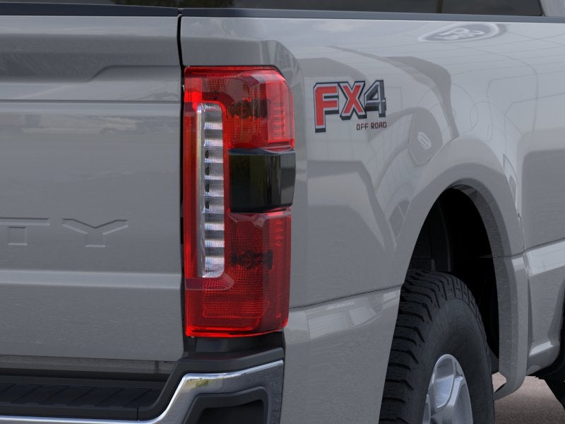 2026 Ford Super Duty F-350® XLT