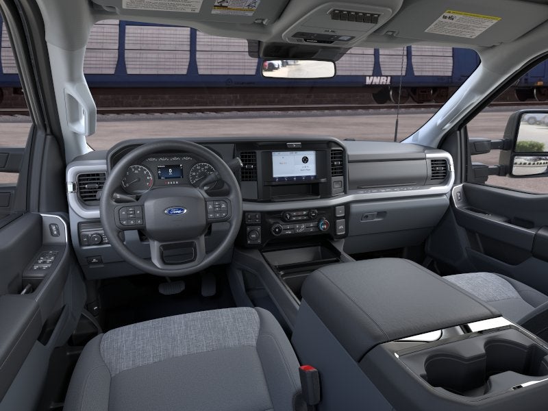 2026 Ford Super Duty F-350® XLT
