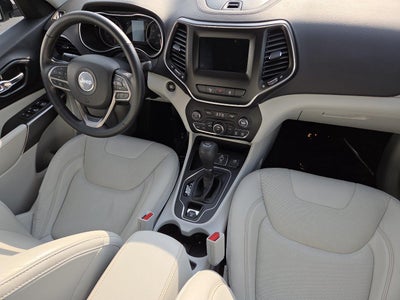 2021 Jeep Cherokee Latitude Lux