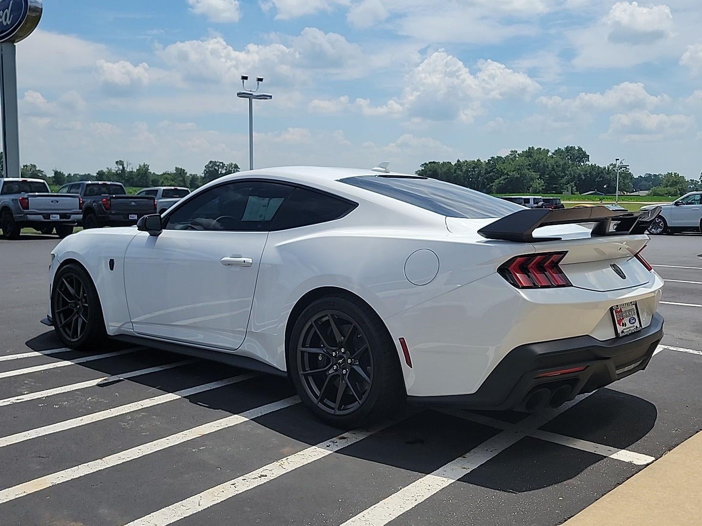 2025 Ford Mustang Dark Horse