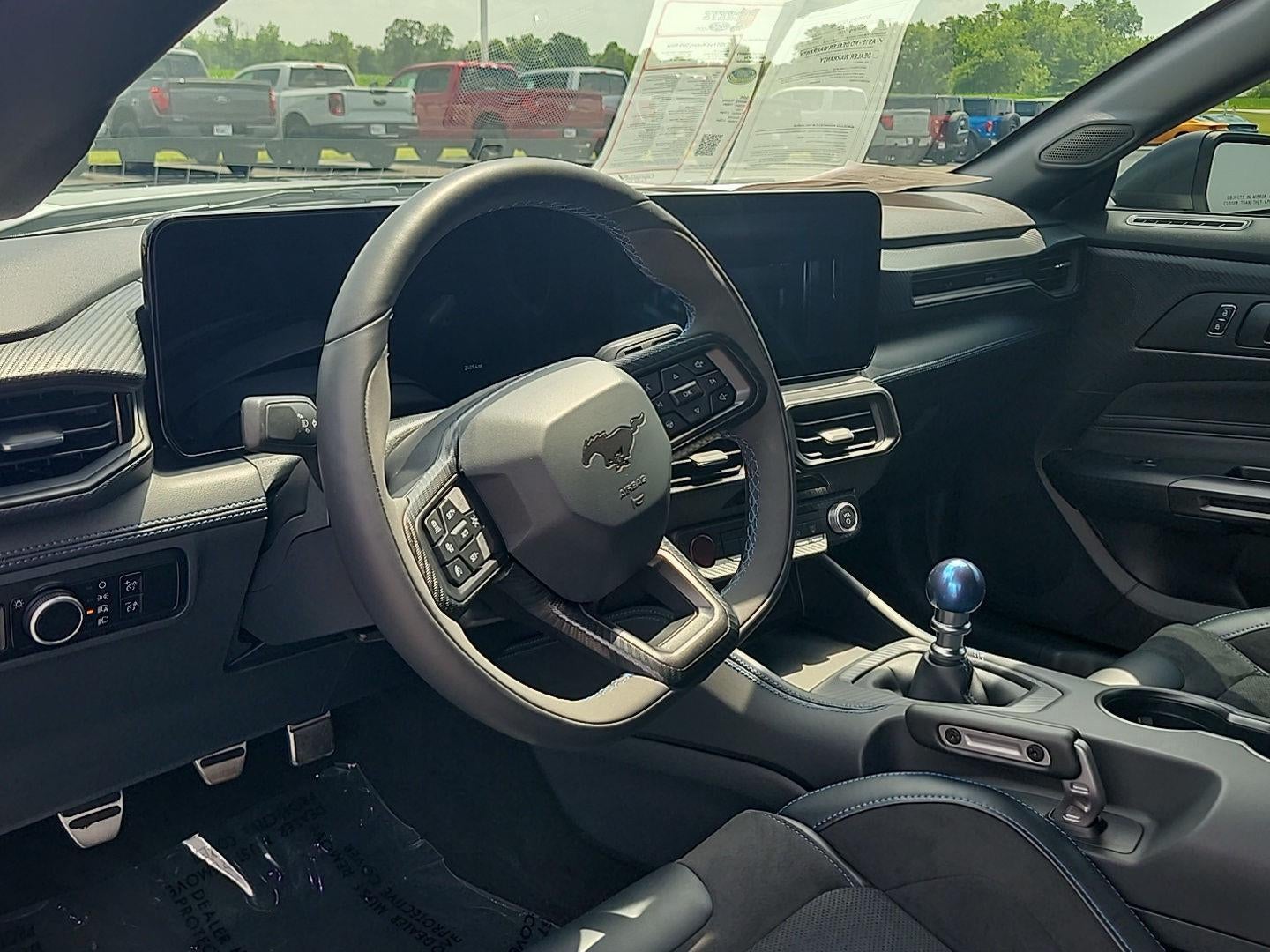 2025 Ford Mustang Dark Horse