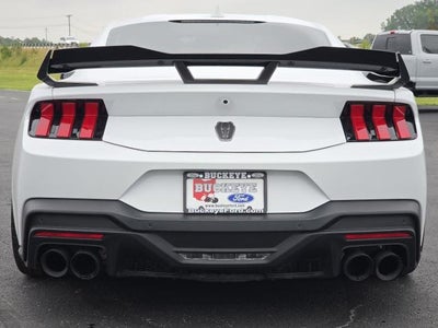 2025 Ford Mustang Dark Horse