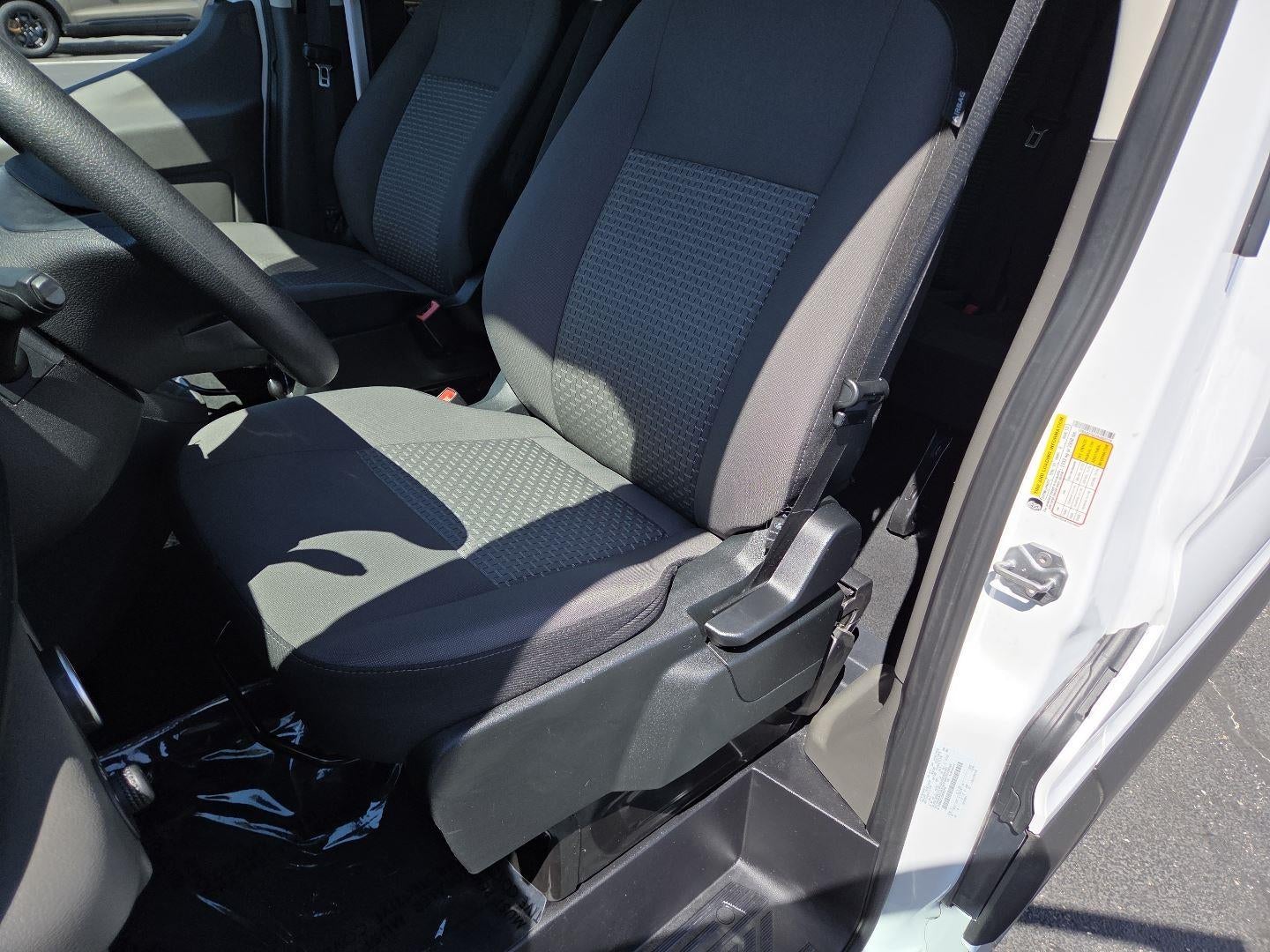 2025 Ford Transit 350 XLT