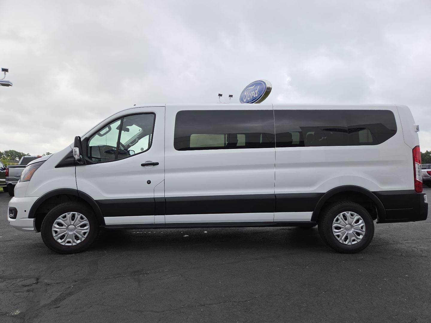 2025 Ford Transit 350 XLT