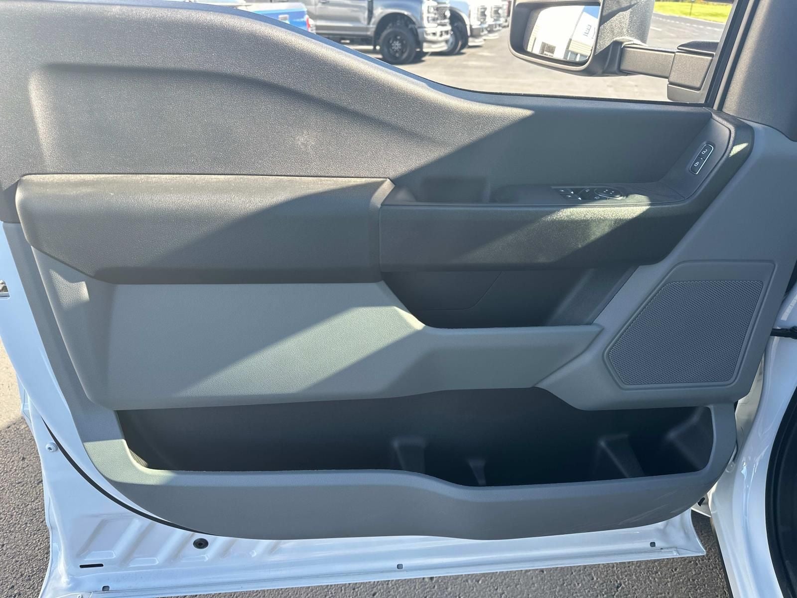 2024 Ford F-350SD XL DRW