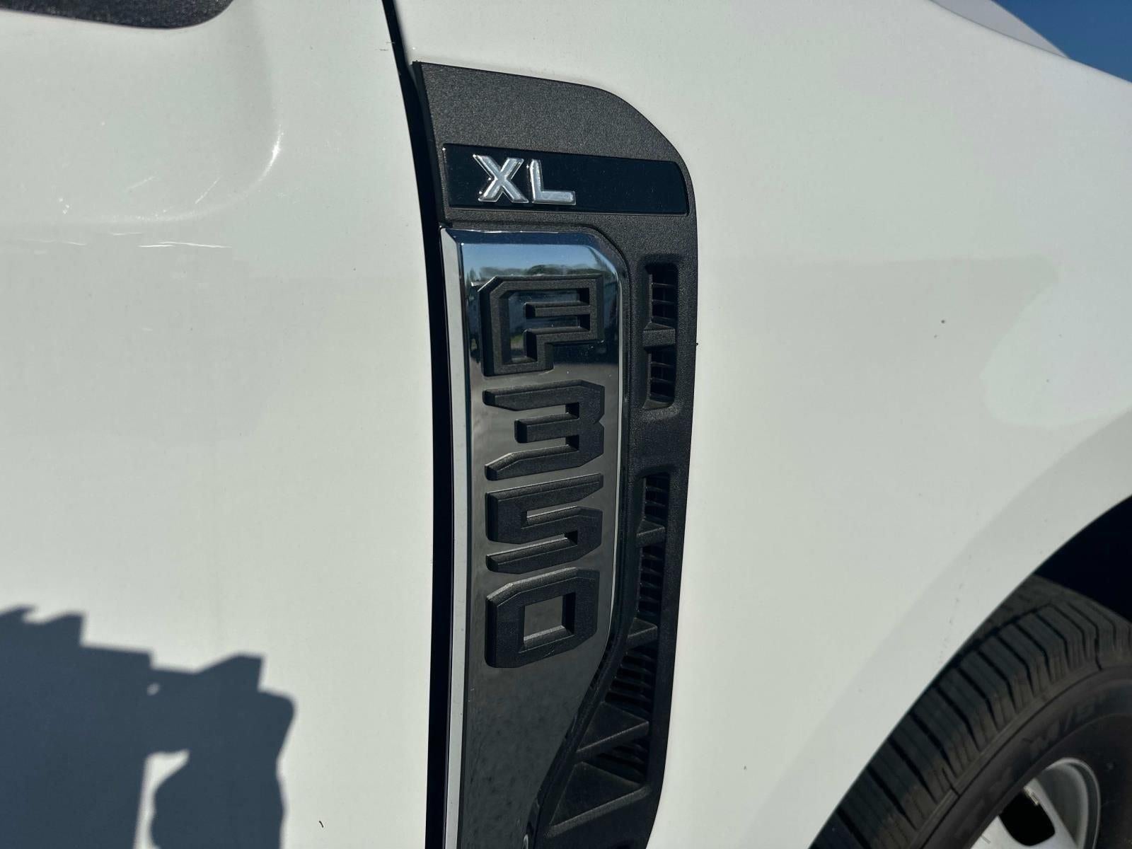 2024 Ford Super Duty F-350 DRW XL