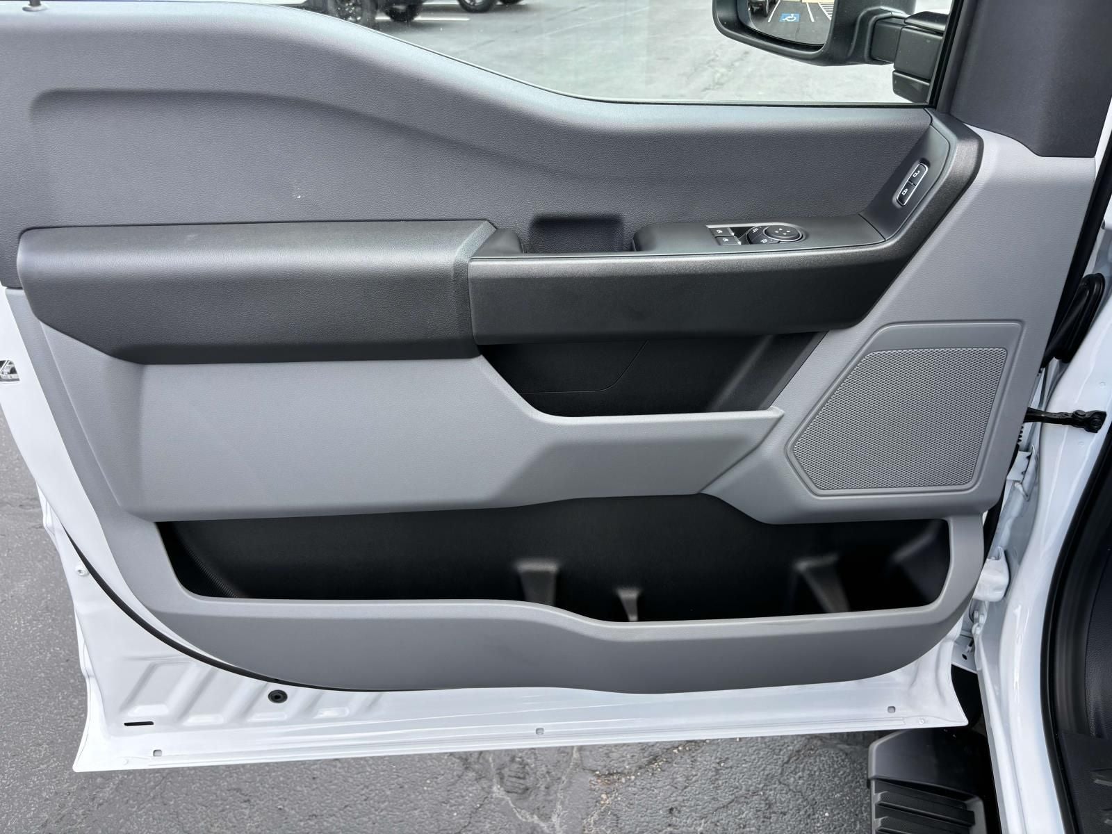 2025 Ford F-550SD XL DRW