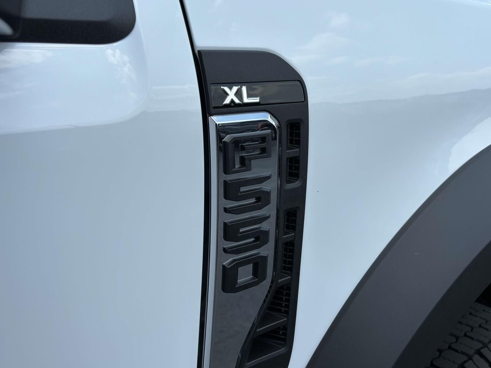 2025 Ford F-550SD XL DRW