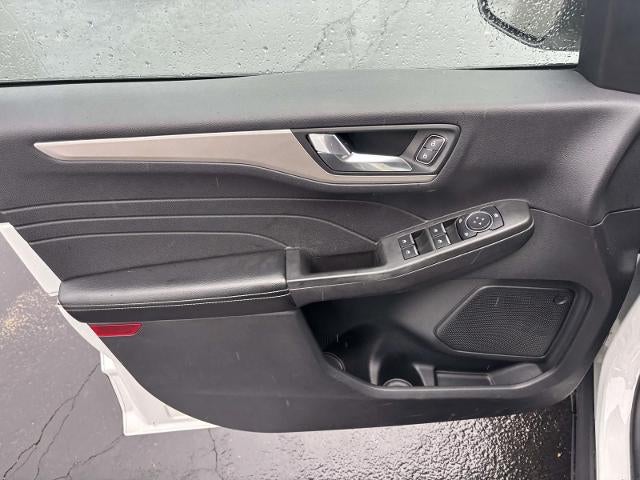 2021 Ford Escape SE Hybrid