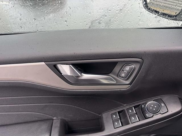 2021 Ford Escape SE Hybrid