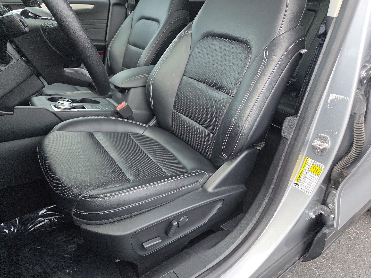 2021 Ford Escape SEL