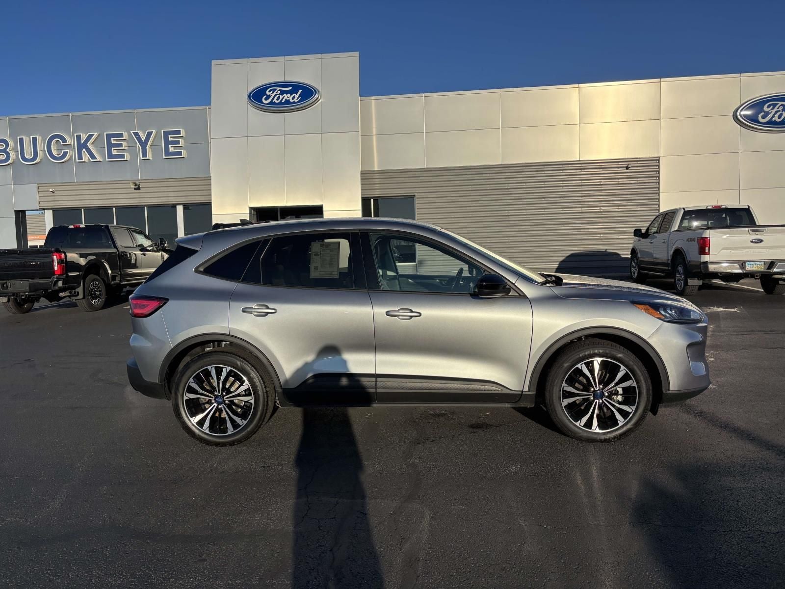 2022 Ford Escape SE Hybrid