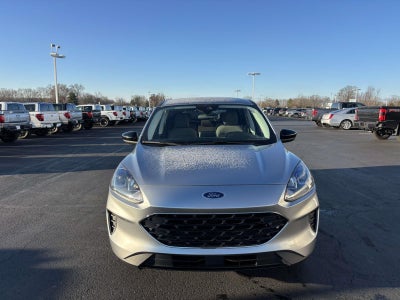 2022 Ford Escape SE Hybrid