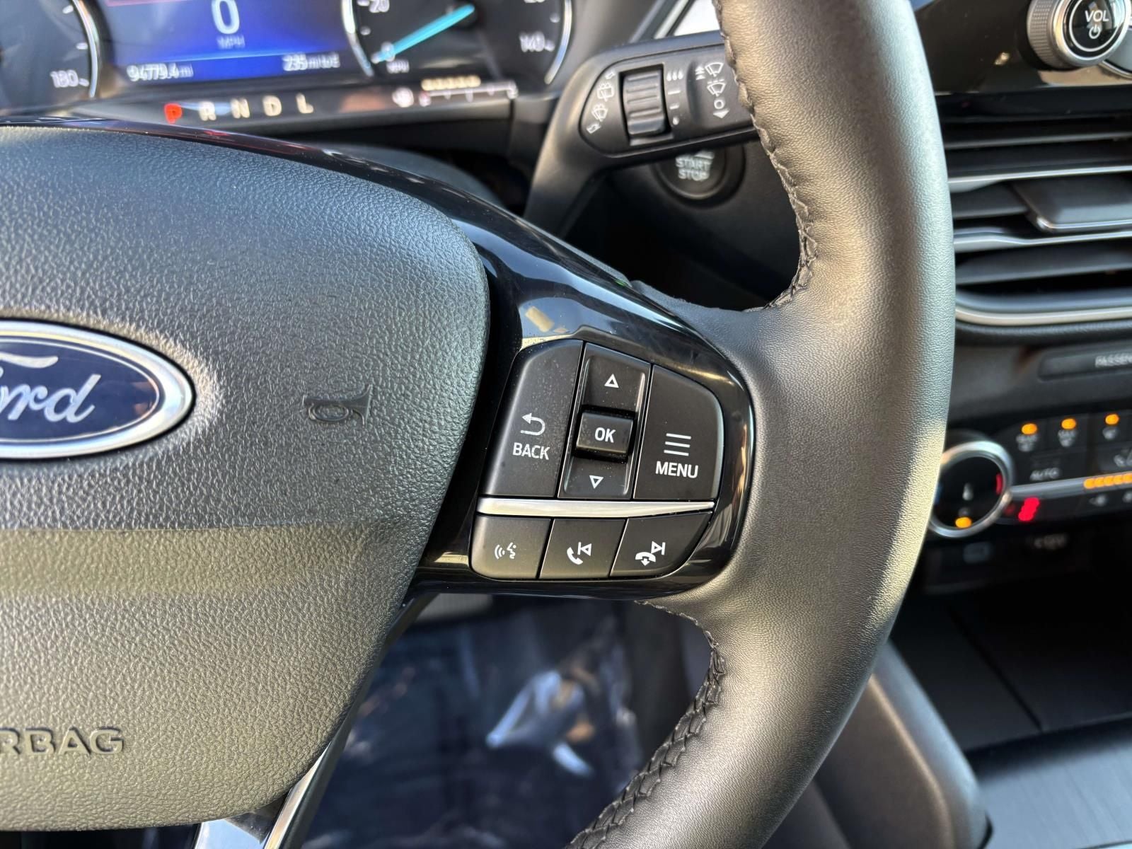 2022 Ford Escape SE Hybrid