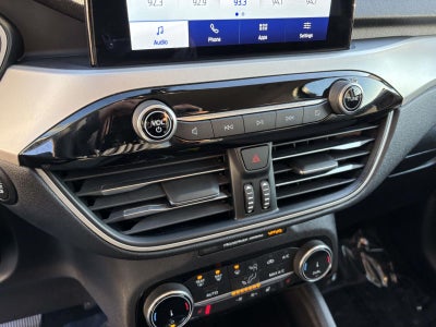 2022 Ford Escape SE Hybrid