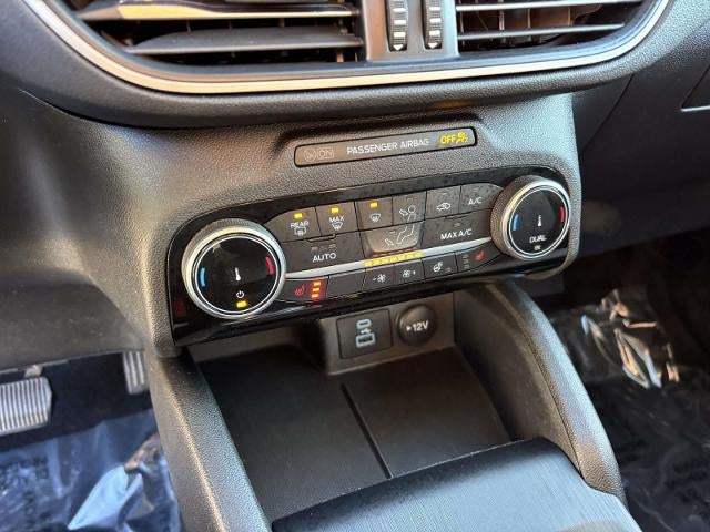 2022 Ford Escape SE Hybrid