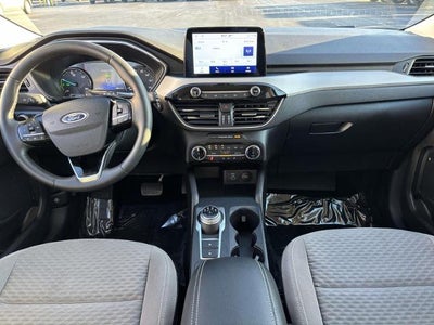 2022 Ford Escape SE Hybrid
