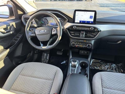 2022 Ford Escape SE Hybrid
