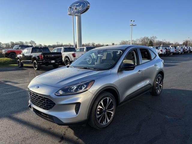 2022 Ford Escape SE Hybrid