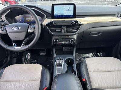 2022 Ford Escape Titanium AWD
