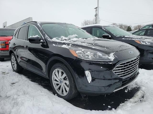 2022 Ford Escape Titanium AWD