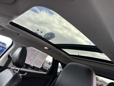 2022 Ford Escape Titanium AWD