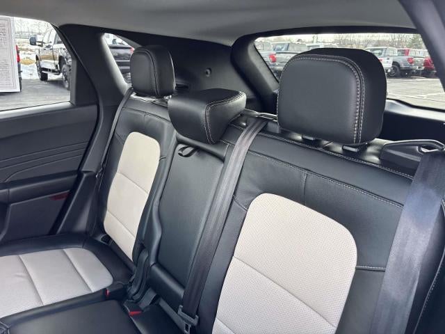 2022 Ford Escape Titanium AWD