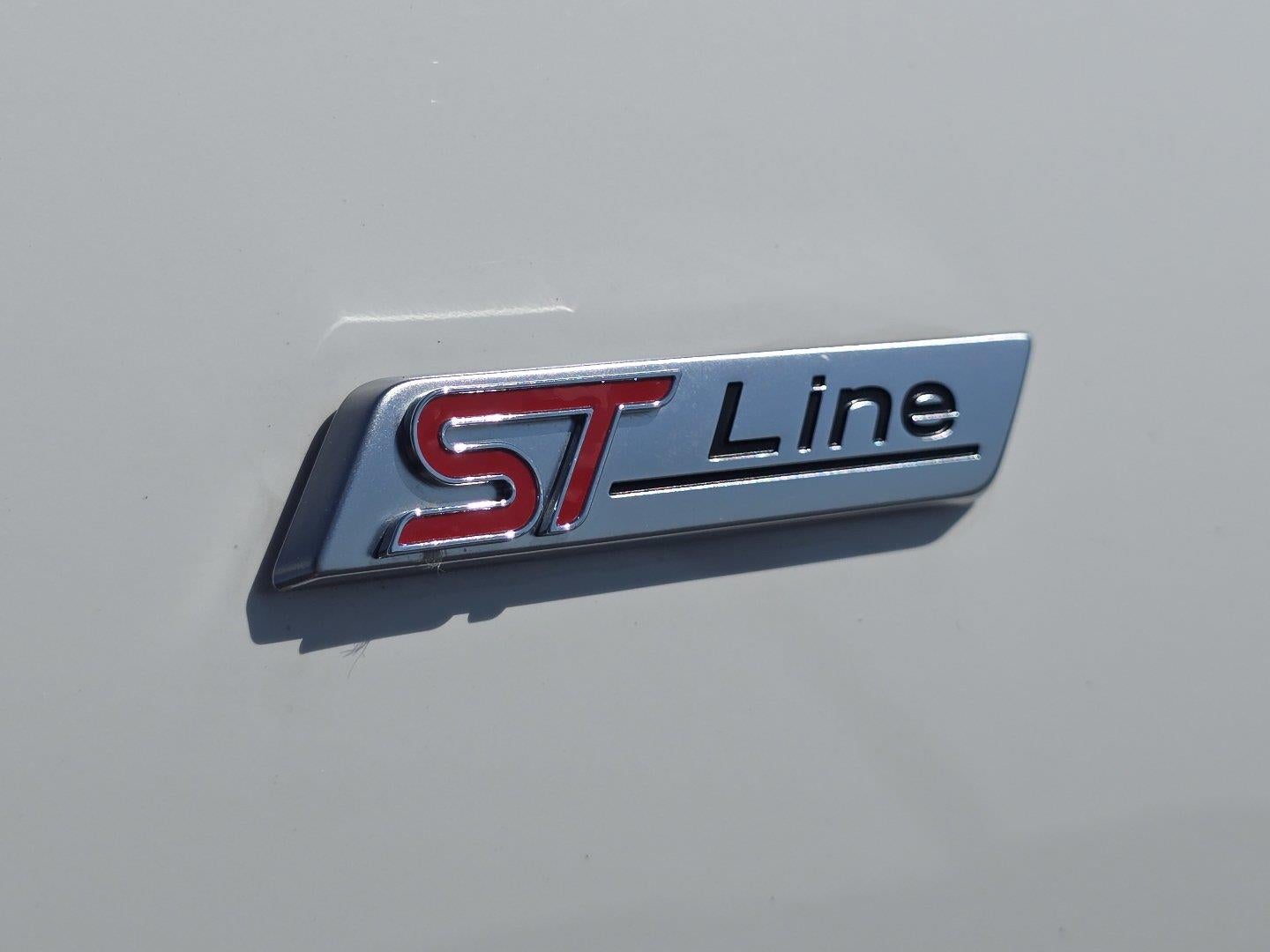 2023 Ford Escape ST-Line Select