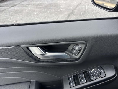 2026 Ford Escape ST-Line Select AWD