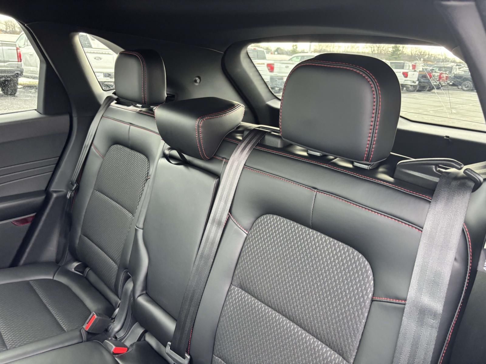 2026 Ford Escape ST-Line Select AWD