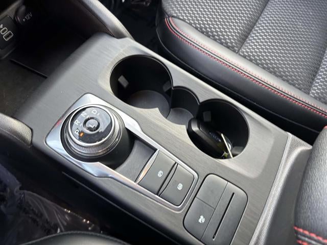 2024 Ford Escape Hybrid ST-Line Select