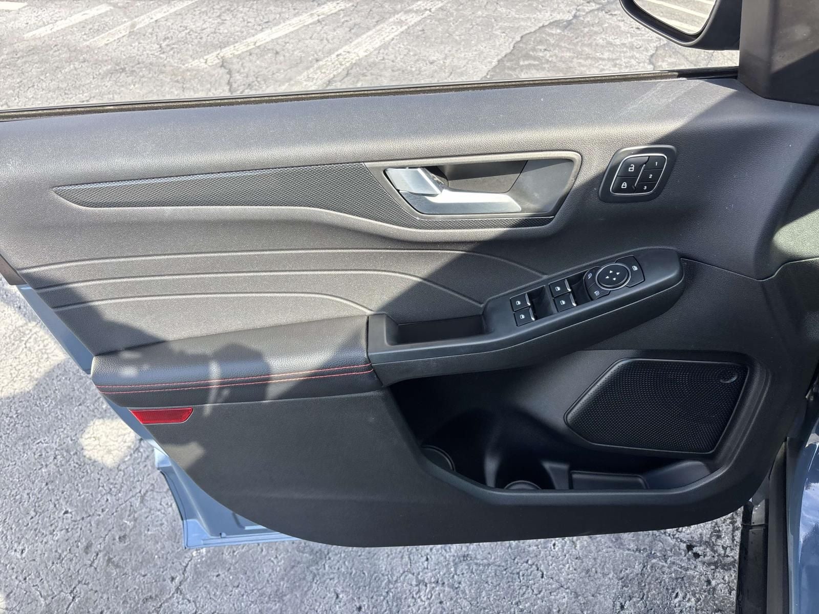 2023 Ford Escape ST-Line Elite