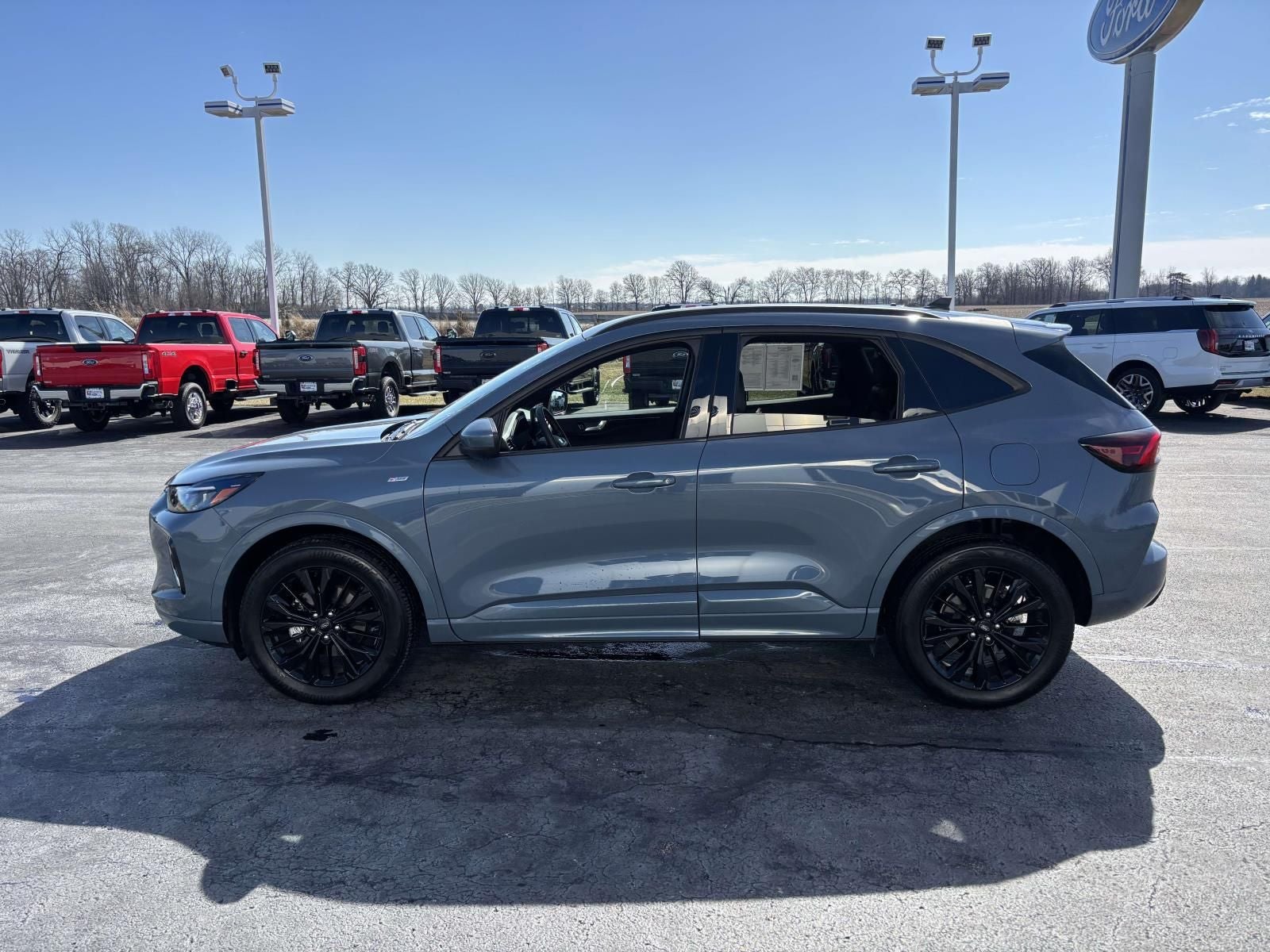 2023 Ford Escape ST-Line Elite