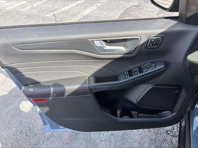 2023 Ford Escape ST-Line Elite