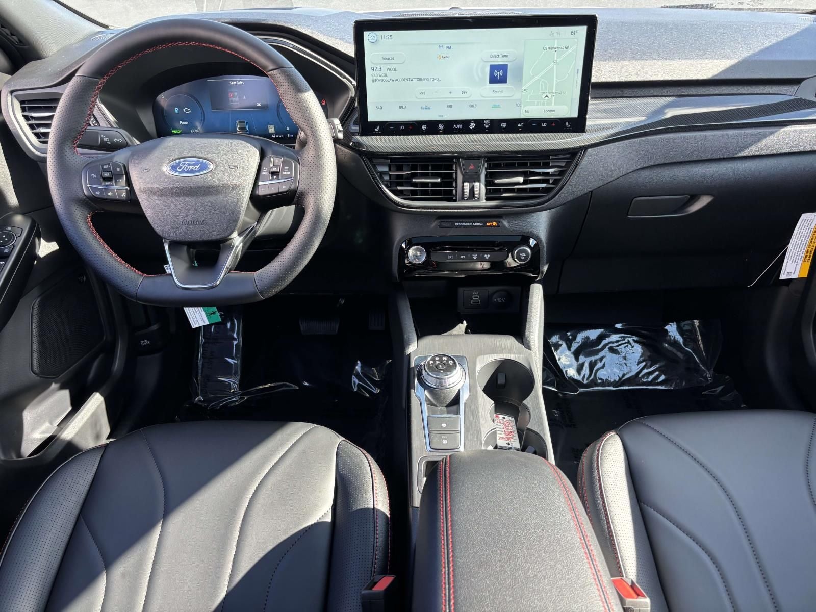 2026 Ford Escape Hybrid ST-Line Elite