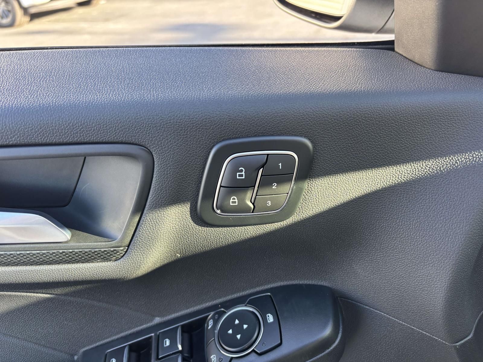 2026 Ford Escape Hybrid ST-Line Elite