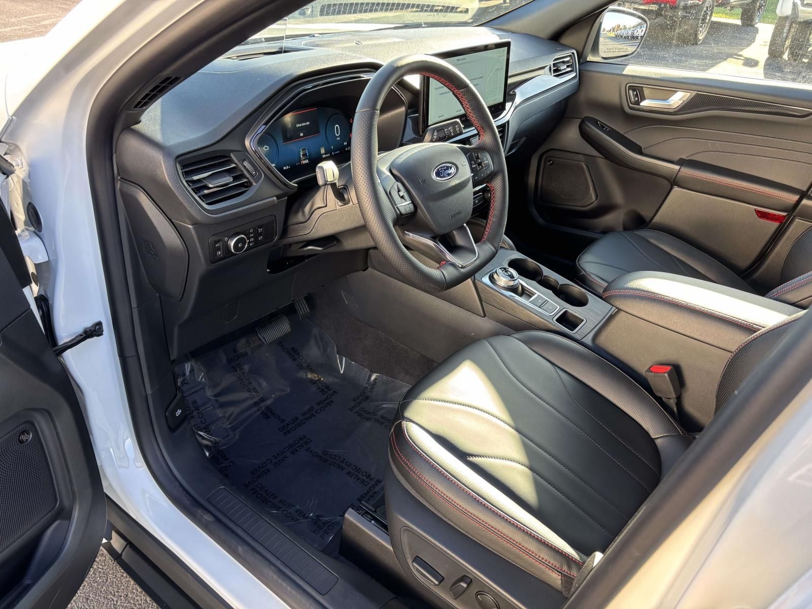 2026 Ford Escape Hybrid ST-Line Elite