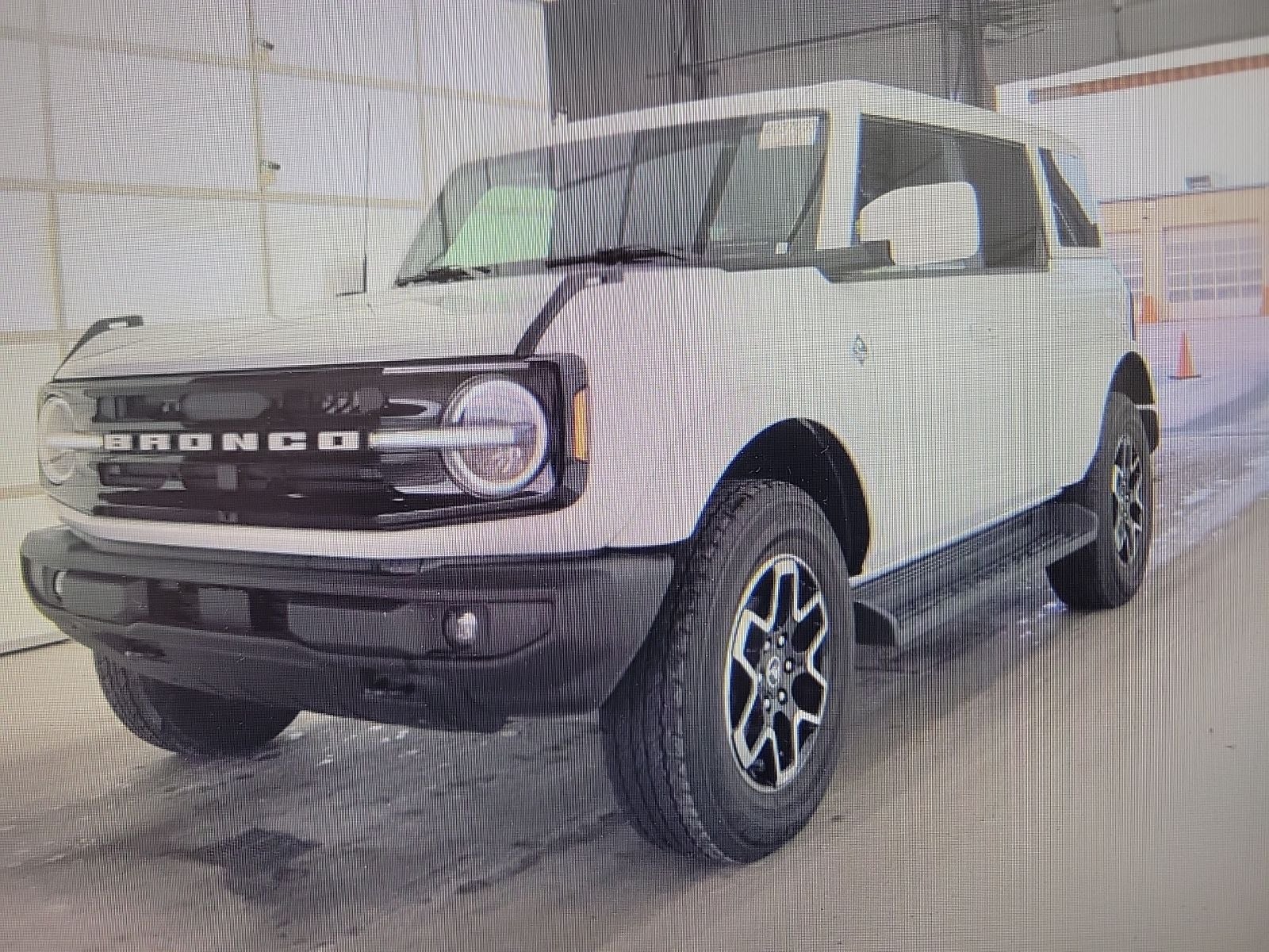 2025 Ford Bronco Outer Banks 4WD