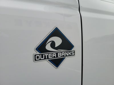 2025 Ford Bronco Outer Banks 4WD