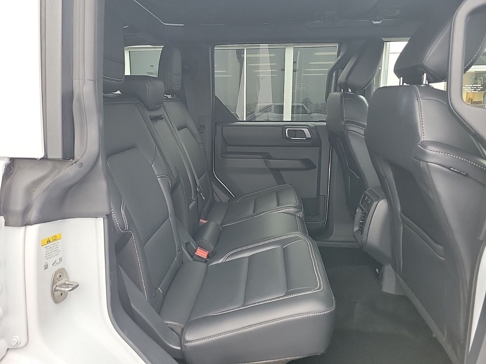 2025 Ford Bronco Outer Banks 4WD