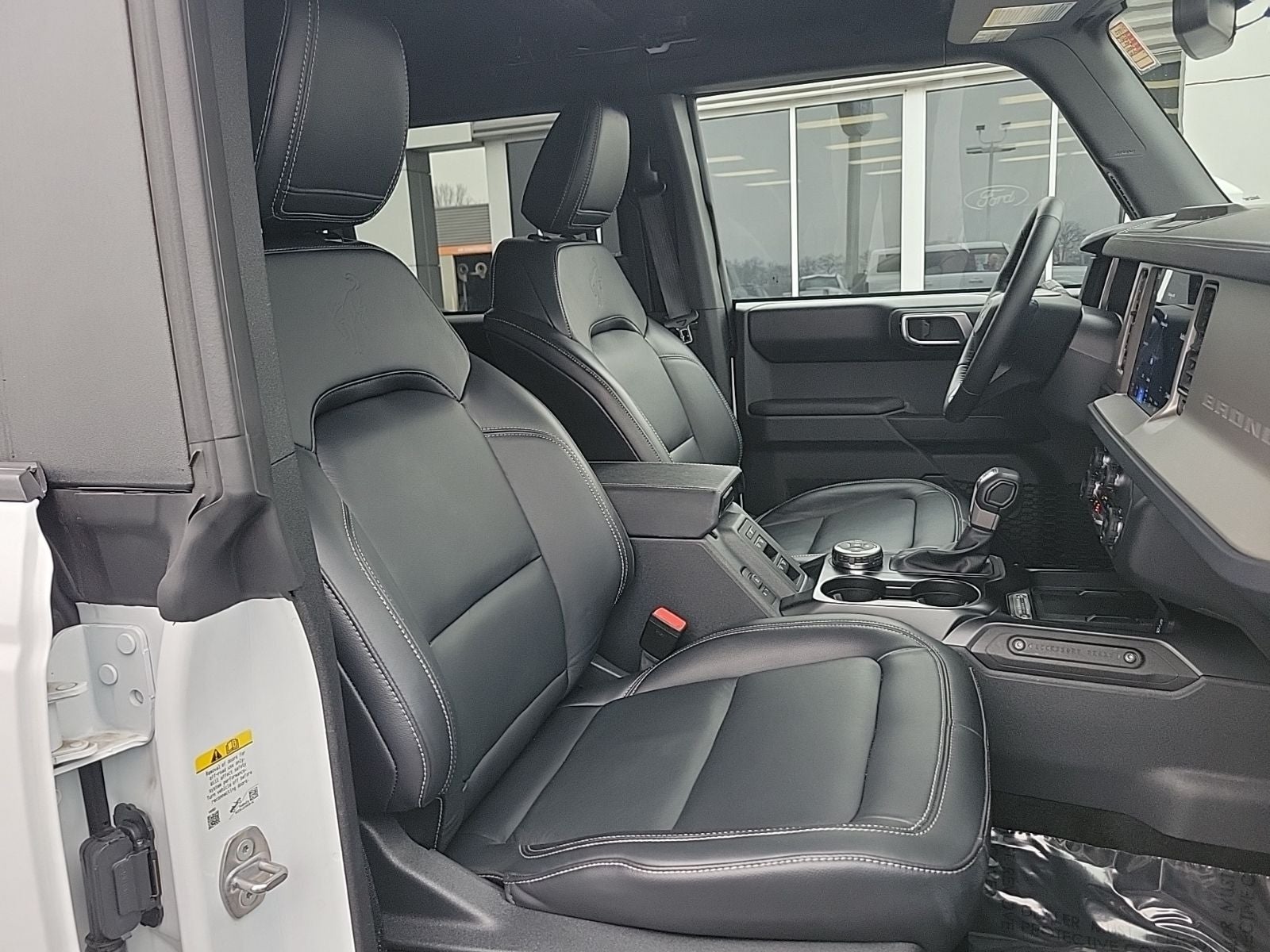 2025 Ford Bronco Outer Banks 4WD