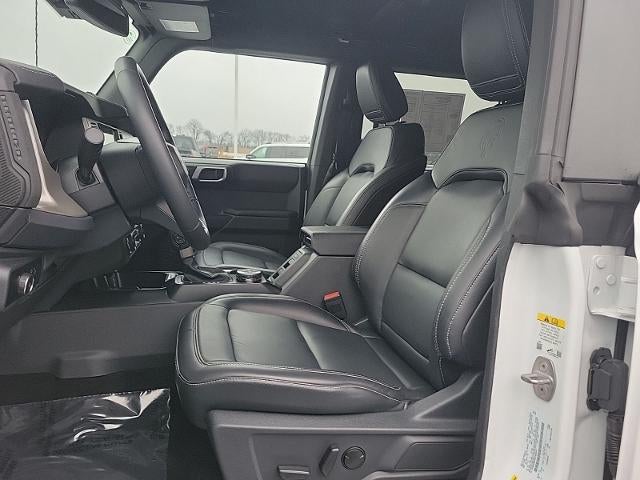 2025 Ford Bronco Outer Banks 4WD