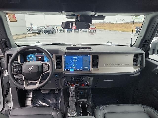 2025 Ford Bronco Outer Banks 4WD