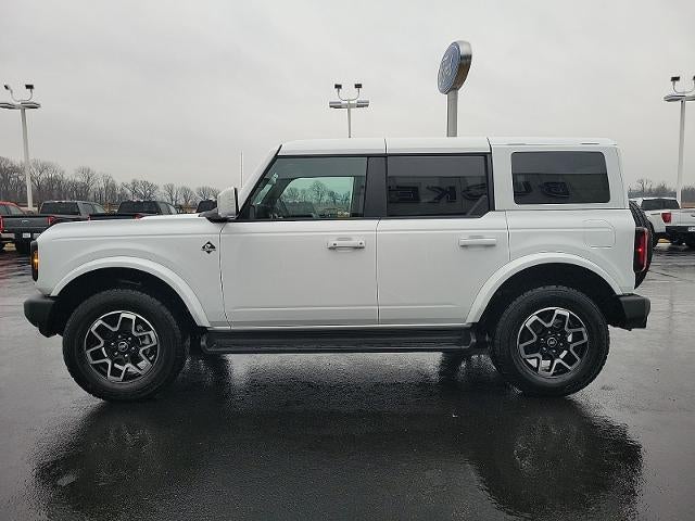 2025 Ford Bronco Outer Banks 4WD