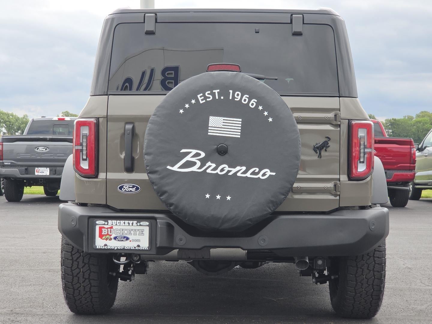 2026 Ford Bronco Outer Banks